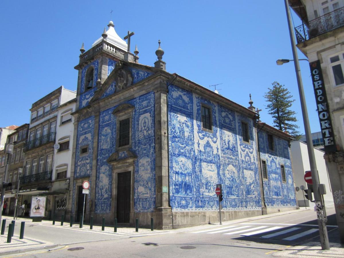 Sendme2Portugal: Santa Catarina Porto Exterior foto
